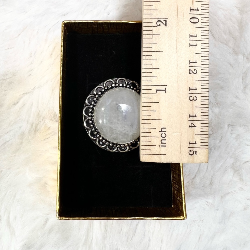 Moonstone 925 Gemstone Circle Ring size 8.25 - Picture 5 of 6
